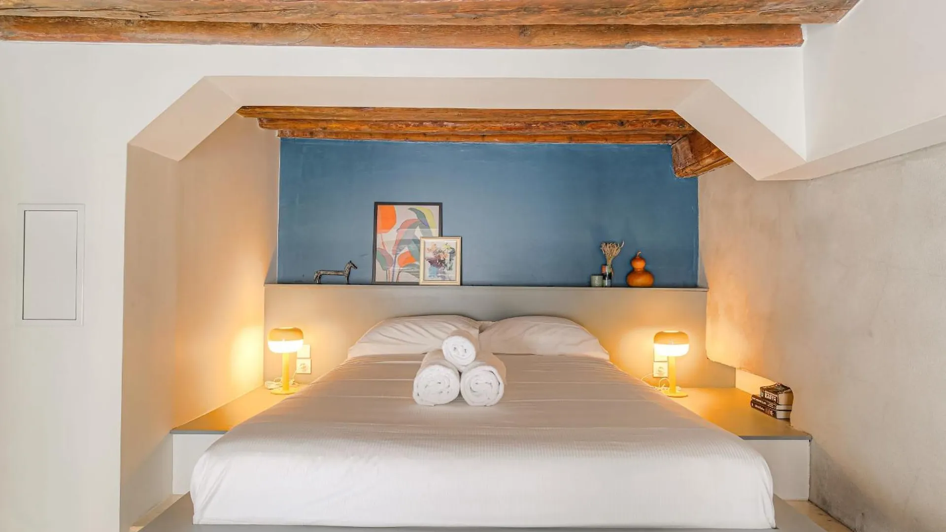 Cosy Et Atypique Hotel De Ville Et Quais Du Rhone Lyon Apartment